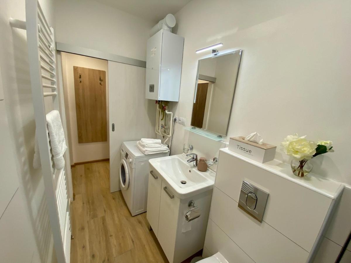 Ella Appartement 마리안스케 라즈네 외부 사진